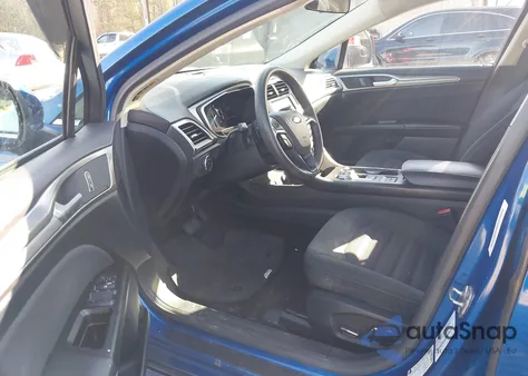 2017 Ford Fusion Se z USA, uszkodzony, nr VIN 3FA6P0HD9HR137288